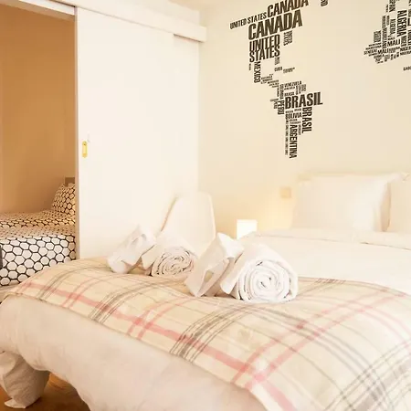 Vila Berta Apartment In A Cottage Street Apartment *